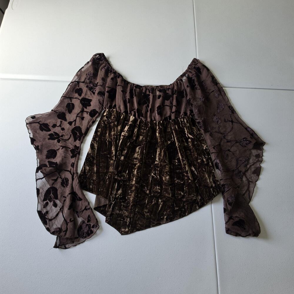 Y2K Fairy Grunge Whimsigoth Top Medium Brown Velvet Floral Off Shoulder Bell